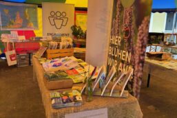 Markt der Möglichkeiten ohne Menschen